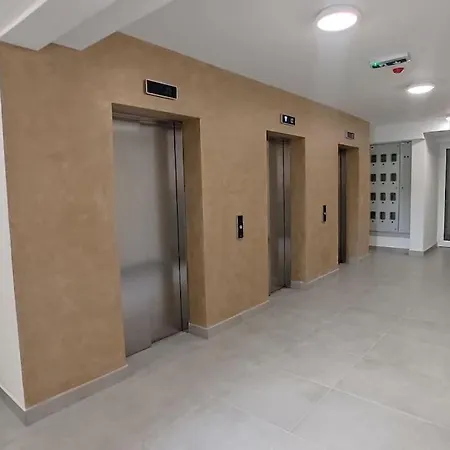 Apartment Tower - New *